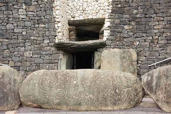 Newgrange. Prehistoricsite 3200 BC