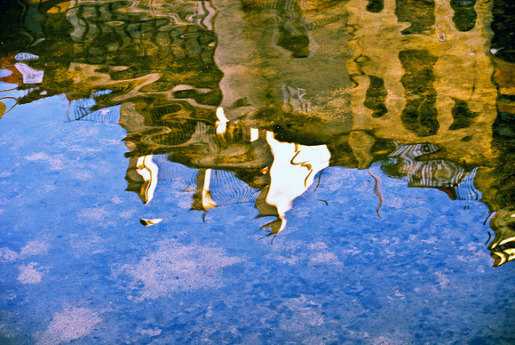 Onyar River Reflections